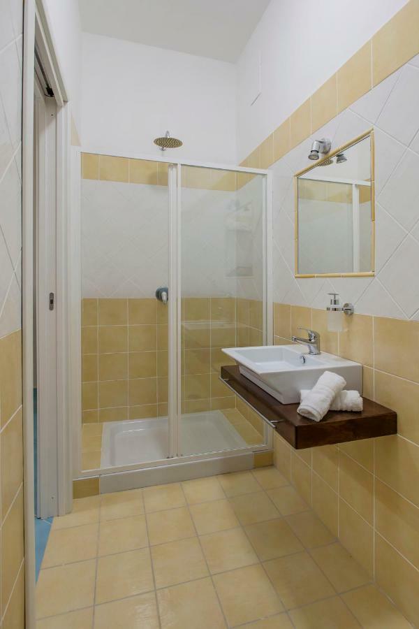 Ad Maiora Bed and Breakfast Salerno Buitenkant foto