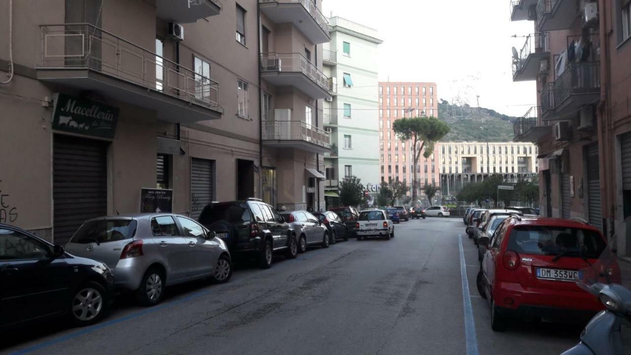 Ad Maiora Bed and Breakfast Salerno Buitenkant foto